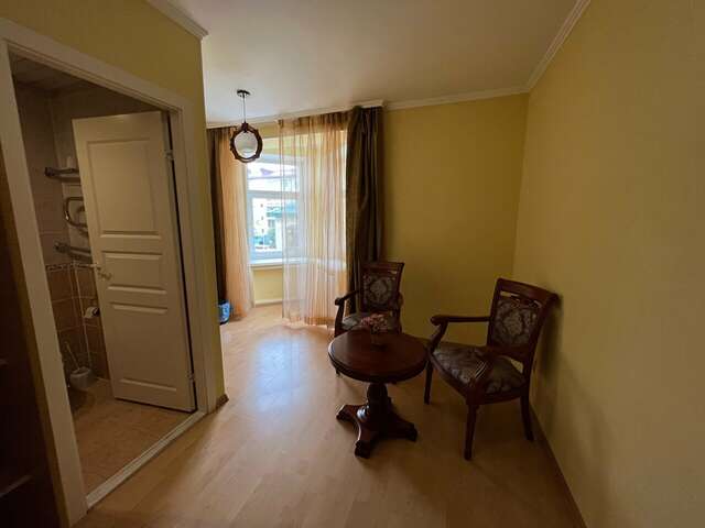 Гостиница Лотос Южно-Сахалинск-73