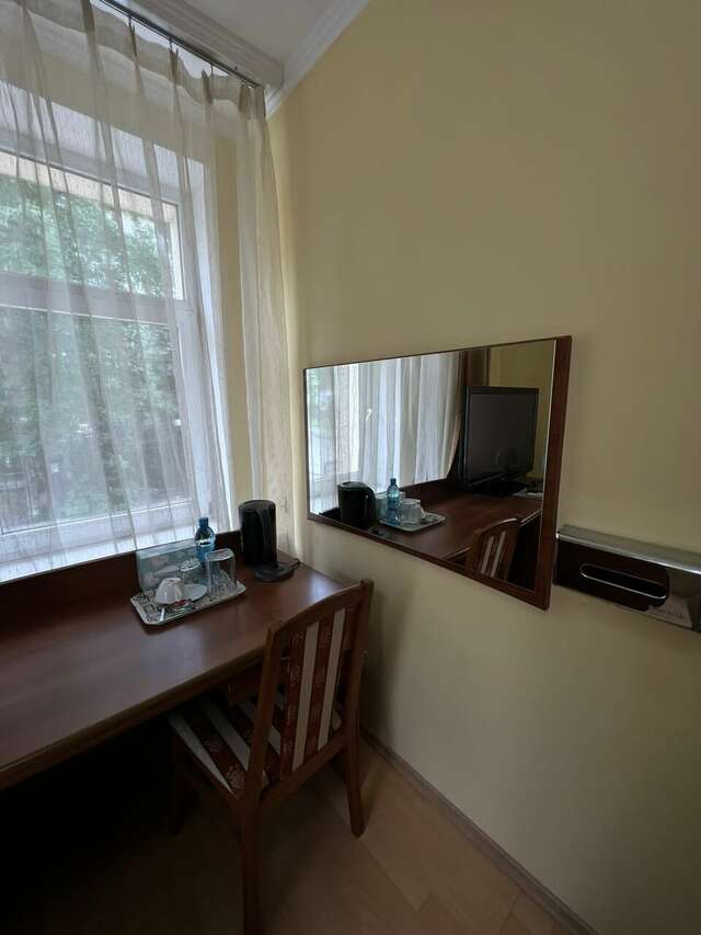 Гостиница Лотос Южно-Сахалинск-142