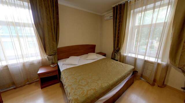 Гостиница Лотос Южно-Сахалинск-77