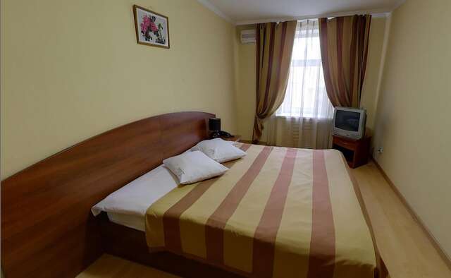 Гостиница Лотос Южно-Сахалинск-76